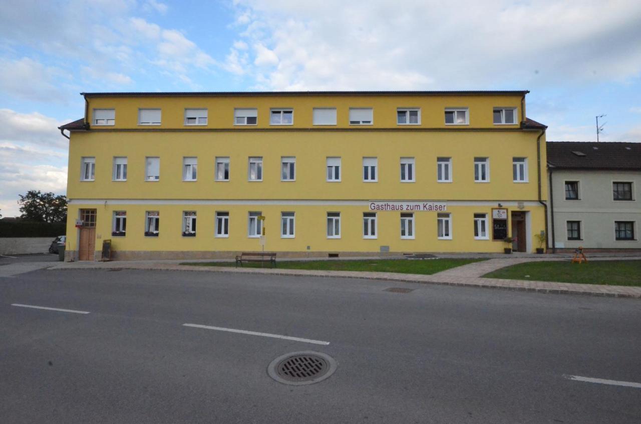 Hotel Wartmannstetterhof à Wartmannstetten Extérieur photo